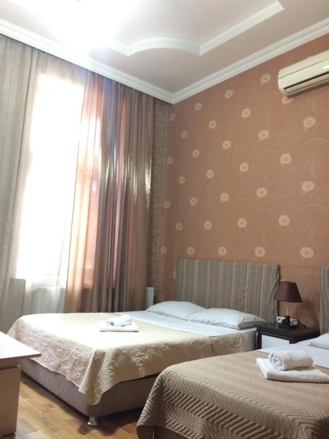Hotel Albatros Batumi Eksteriør billede