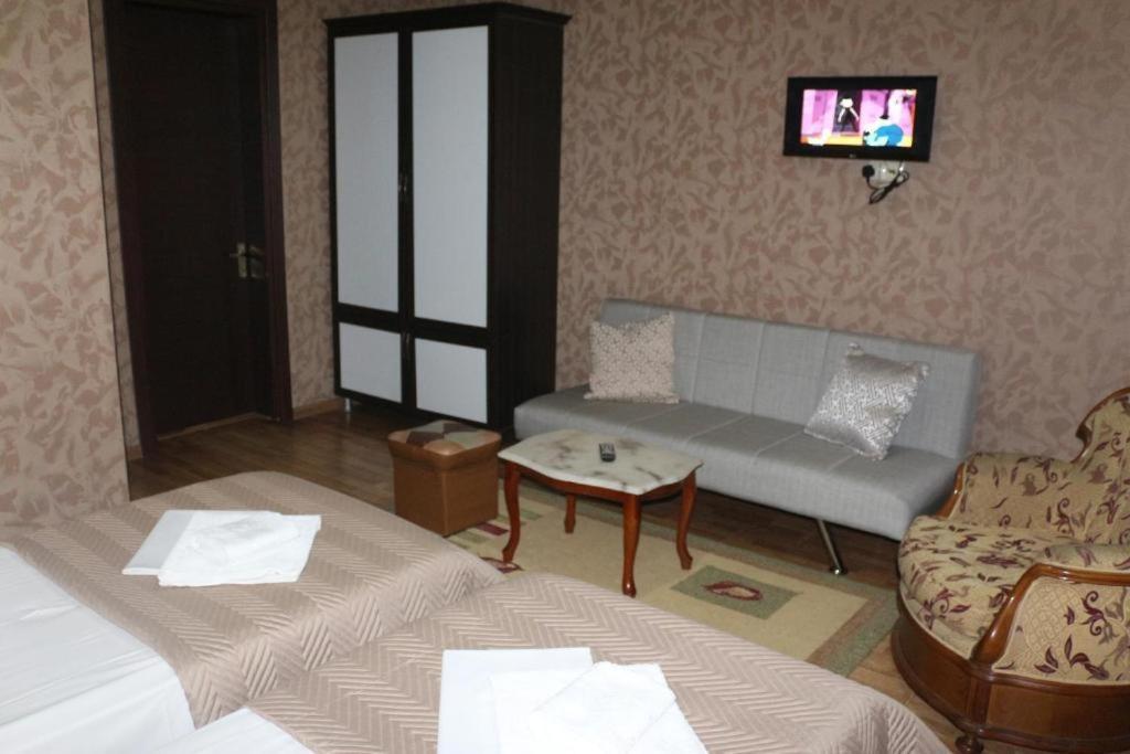 Hotel Albatros Batumi Eksteriør billede