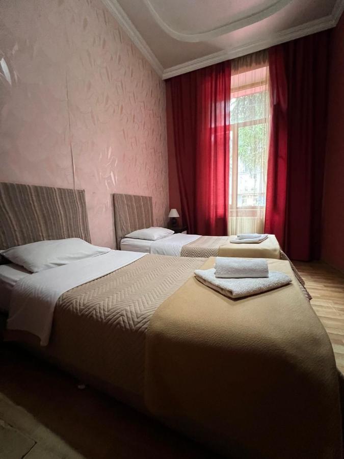Hotel Albatros Batumi Eksteriør billede