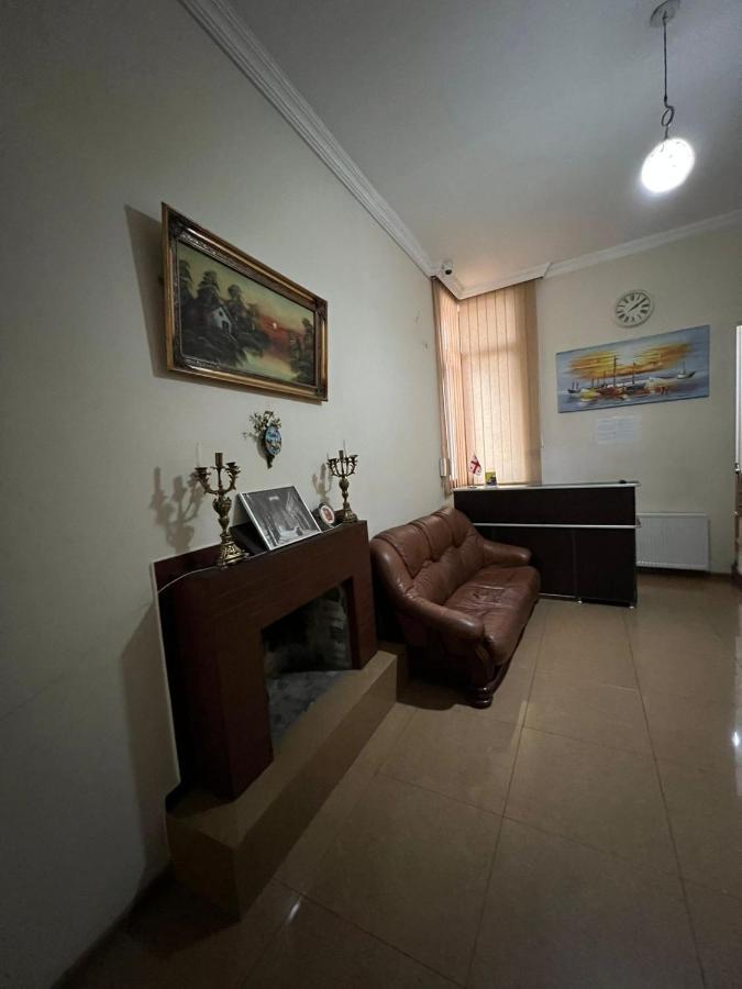 Hotel Albatros Batumi Eksteriør billede