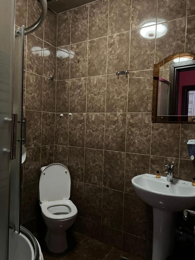 Hotel Albatros Batumi Eksteriør billede