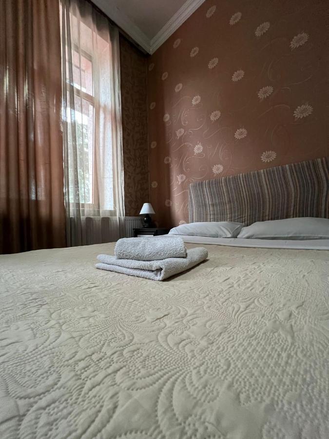 Hotel Albatros Batumi Eksteriør billede