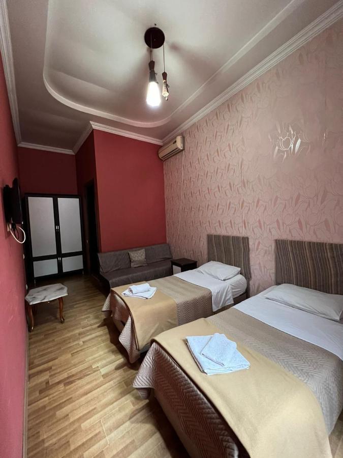 Hotel Albatros Batumi Eksteriør billede