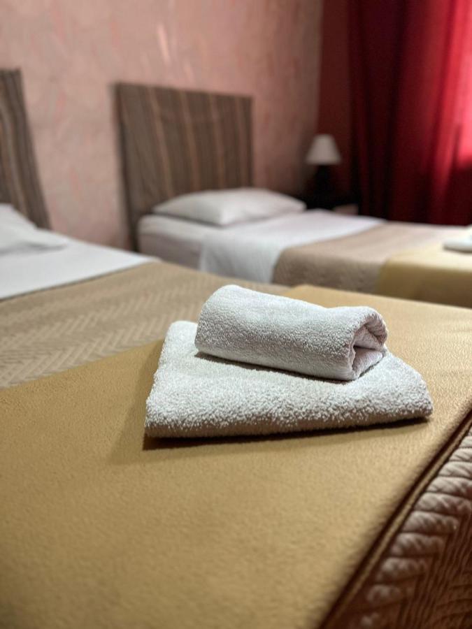 Hotel Albatros Batumi Eksteriør billede
