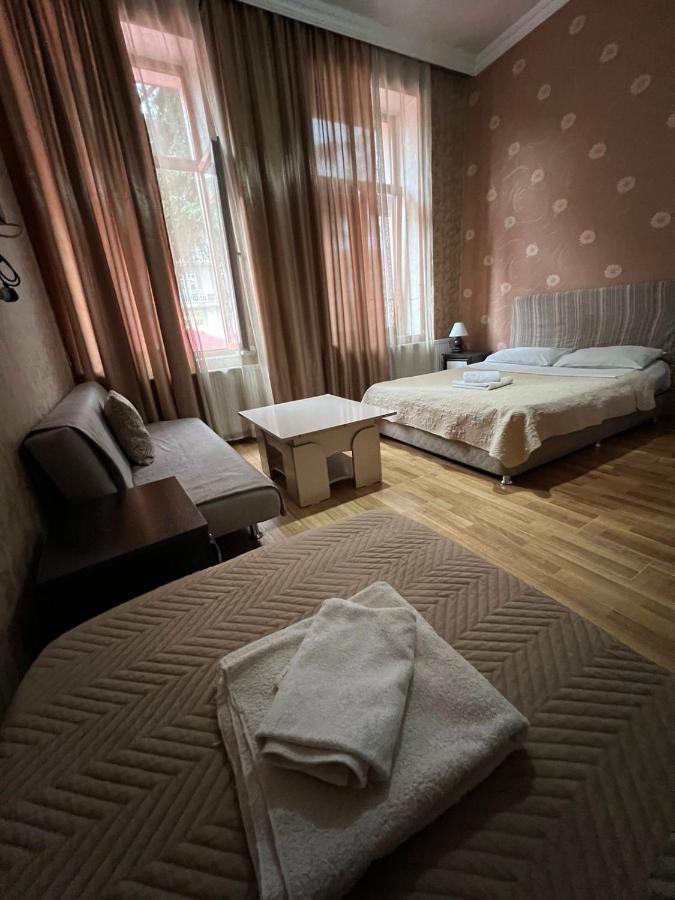 Hotel Albatros Batumi Eksteriør billede